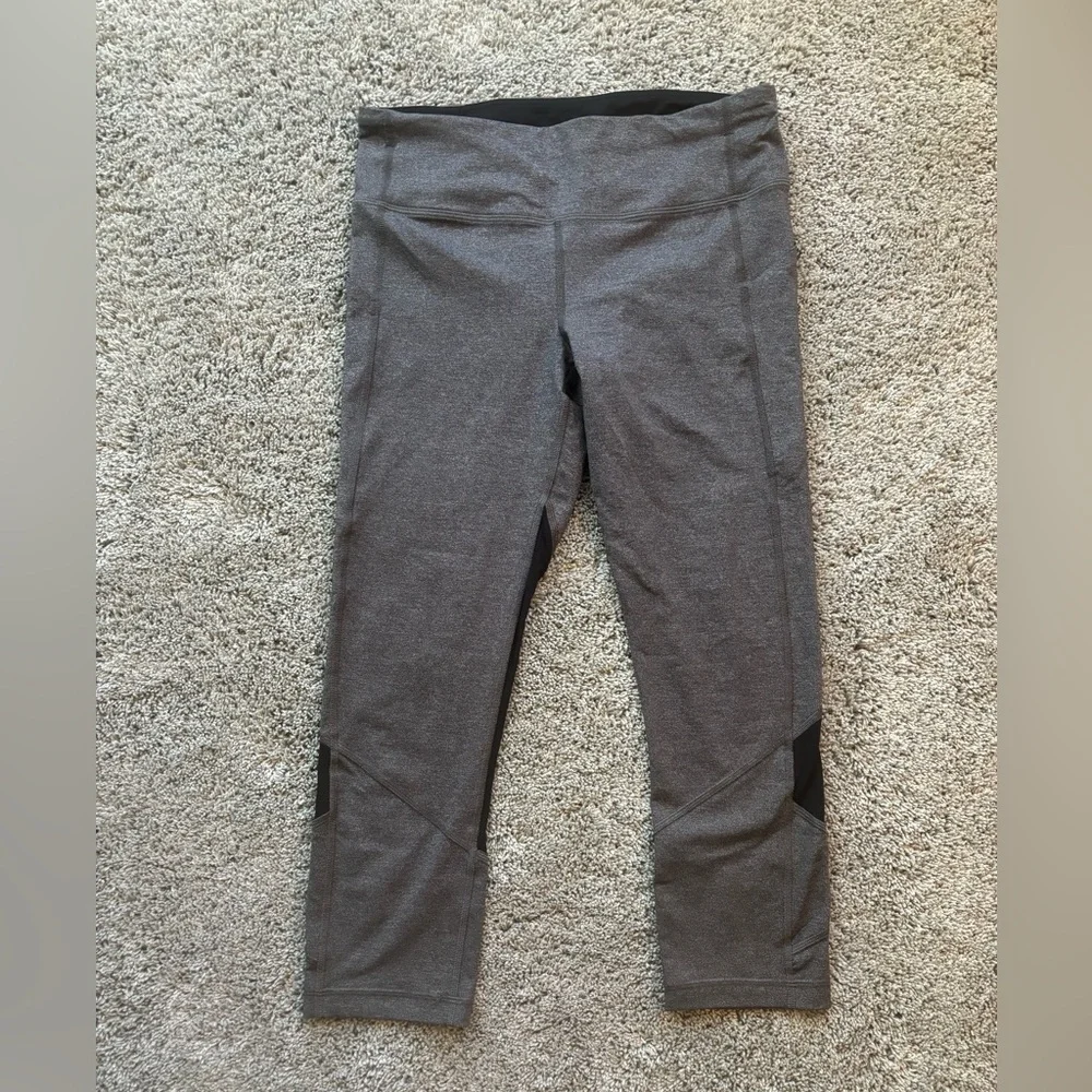 Lululemon Heathered Gray Black Pace Rival Cropped Leggings Womens Size 8 - Picture 1 of 10